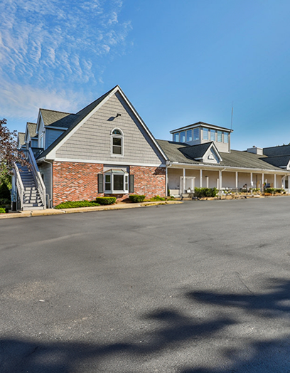 Exterior of Londonderry dental office building